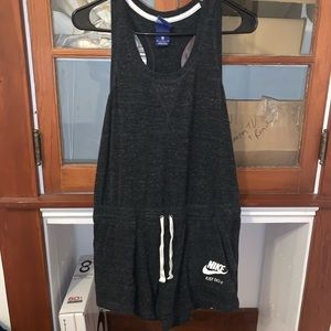 medium nike romper - black